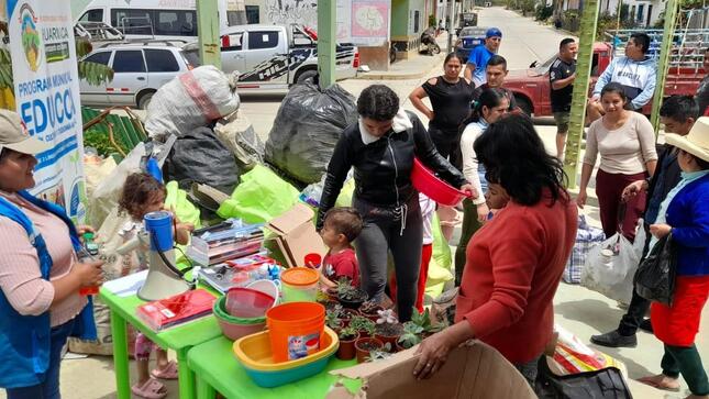  Programa Municipal EDUCCA realiza campañas de reciclaje Eco Trueque