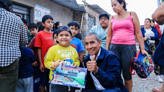 ¡Llevando alegría nuestra niñez!