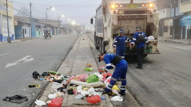 RECOJO DE BASURA