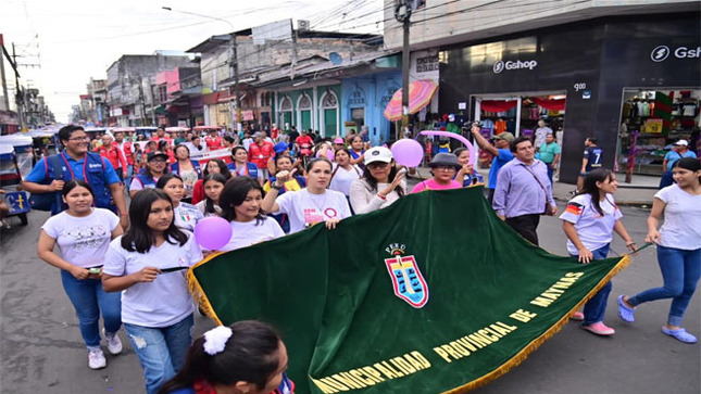 MARCHA CONTRA LA MUJER