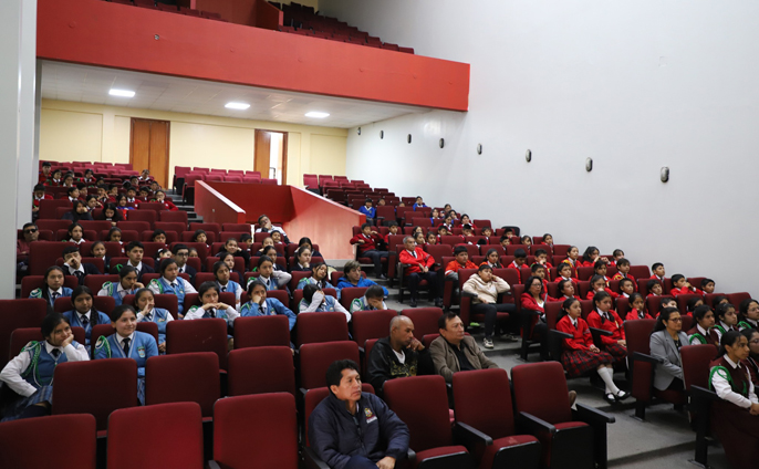 Reconocimiento a promotores ambientales por su destacada labor en el programa EDUCCA 2024