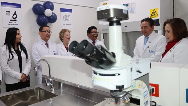 INEN inaugura un avanzado laboratorio de Microbiología Clínica