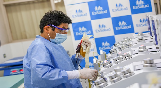 Hospital Rebagliati de EsSalud realizó más de 11 millones de pruebas de laboratorio de enero a noviembre de 2024