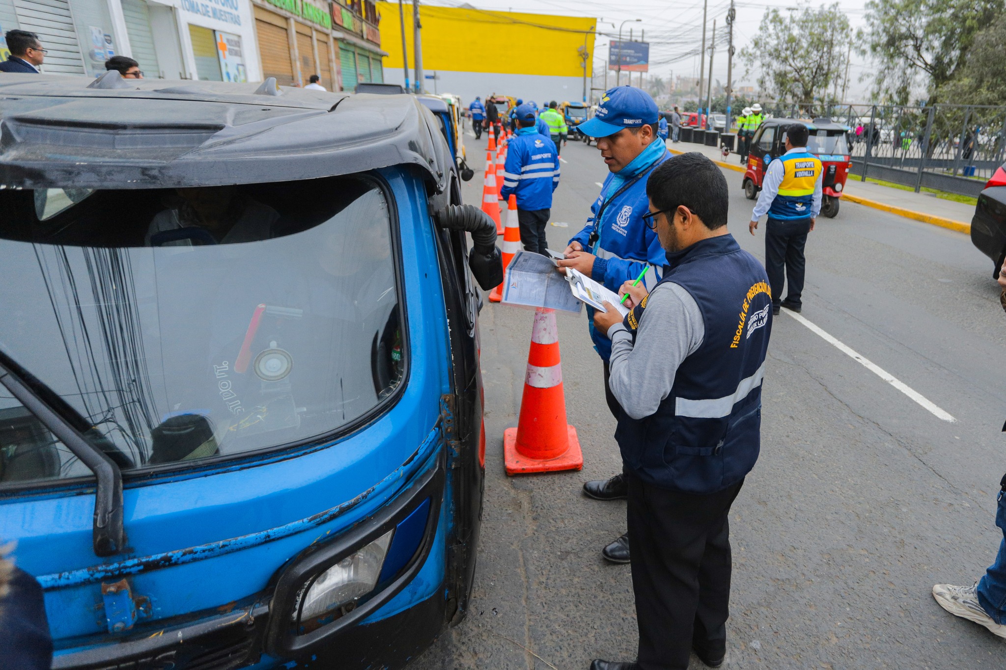 Realizamos 60 operativos junto a la Policía Nacional 🚔 para regular la circulación de mototaxis 🛺 y reforzar la seguridad 👮‍♂️ en Ventanilla.