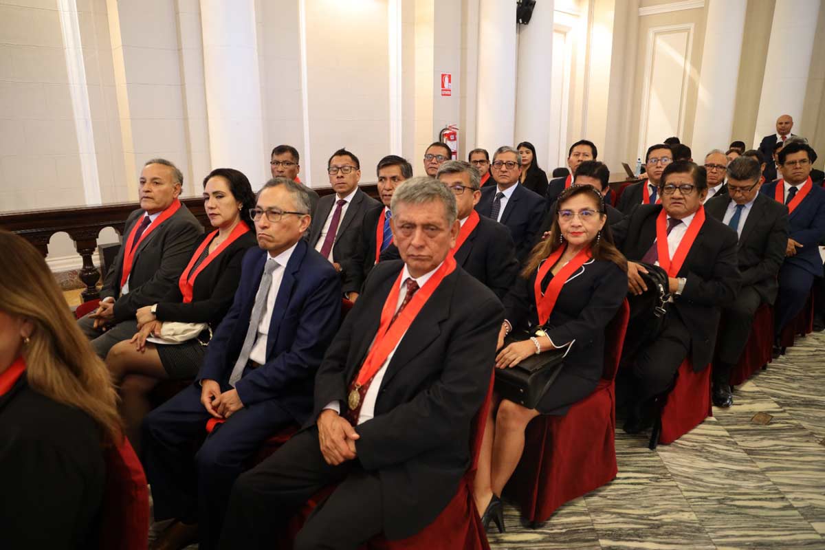 Presidentes-de-Cortes-Exponen-experiencias-y-buenas-practicas-a-sucesores-3