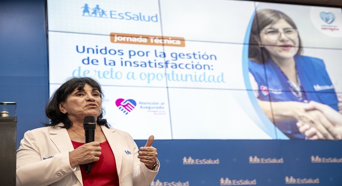 Presidenta de EsSalud destaca avances en la atención a los asegurados