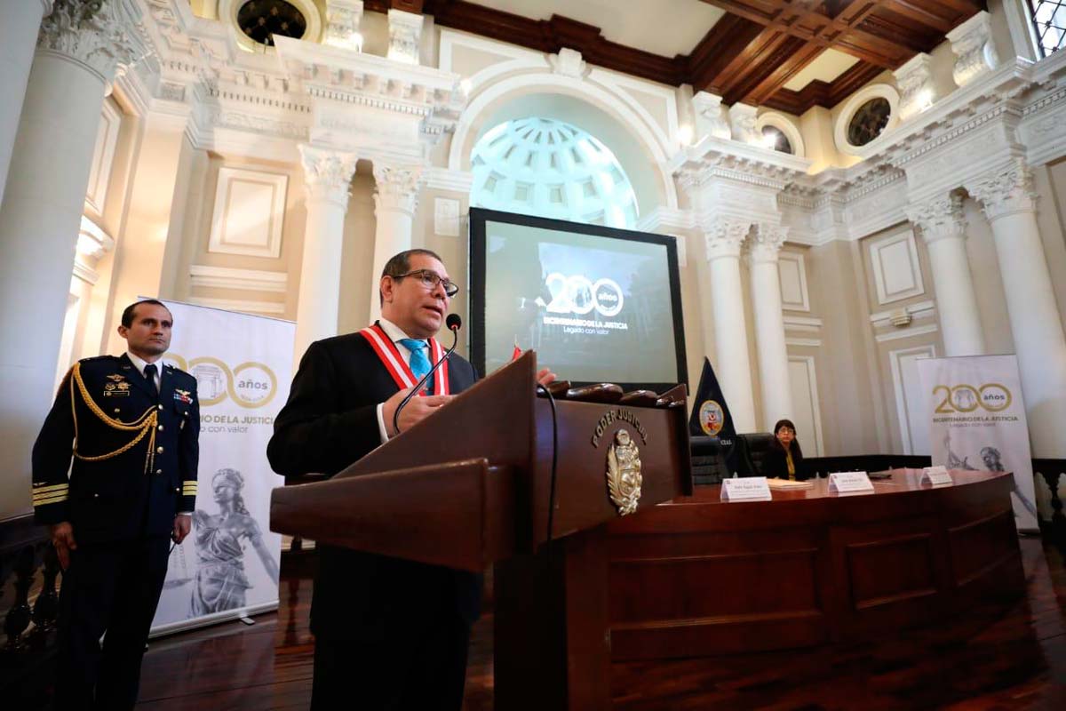 Presidente-Arevalo-Cermonia-Bicentenario-1