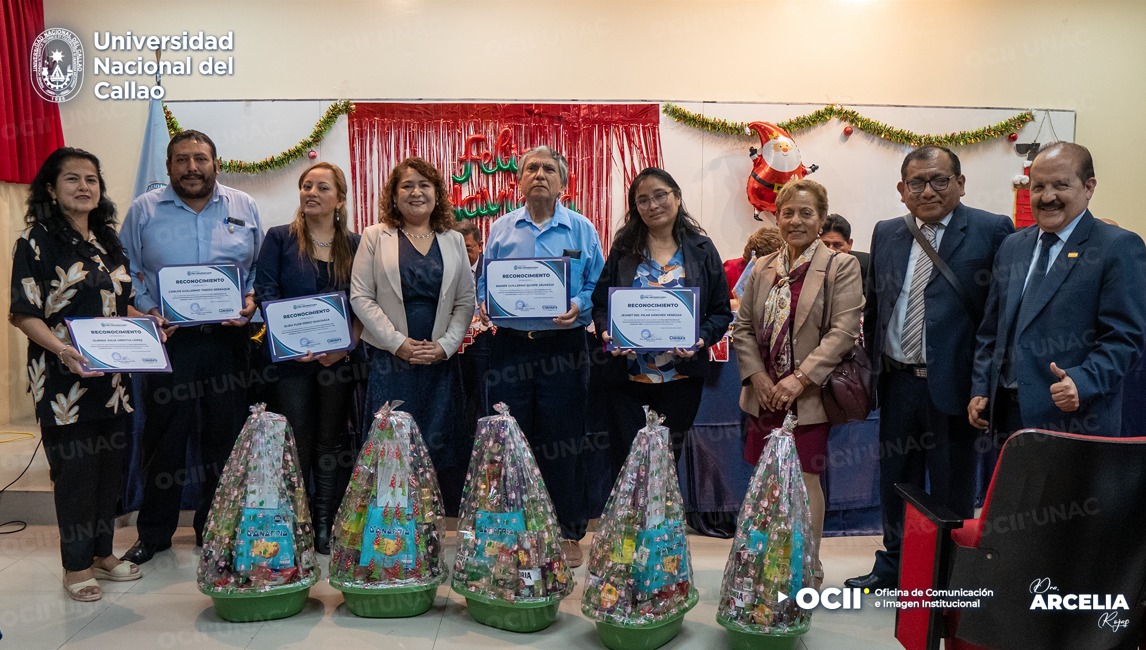 Con grandes logros se realizó la ceremonia de clausura del año académico 2024 del Centro Preuniversitario de la UNAC.