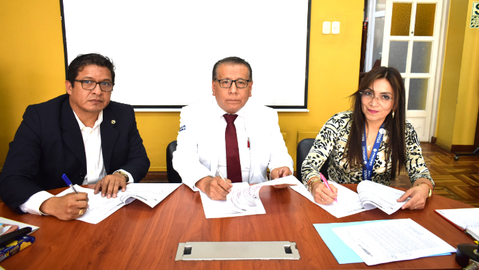 El edificio que se construirá para la contingencia está ubicado al frente del INSN y contará con con sótanos. Ahí se atenderán las consultas externas y oficinas de administración.