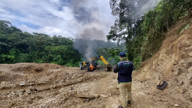 Amazonas: FEMA intervienen campamentos de minería ilegal y destruyen maquinarias y equipos utilizados para esta actividad ilícita