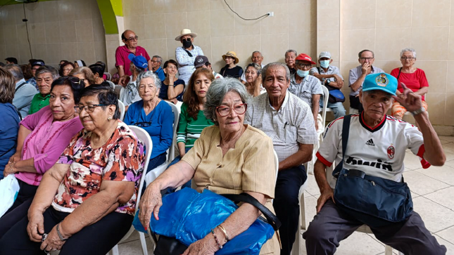 Dre Piura ejecutó pago oportuno de 3,881 docentes cesantes