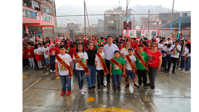 Este acto simb贸lico representa el compromiso de los estudiantes que asumen roles como autoridades escolares, promoviendo valores de liderazgo, responsabilidad y trabajo en equipo, fundamentales para el desarrollo de nuestra juventud.
Desde la Municipalidad de El Agustino, felicitamos a las nuevas autoridades escolares y reafirmamos nuestro apoyo a la formaci贸n de j贸venes l铆deres en nuestro distrito.