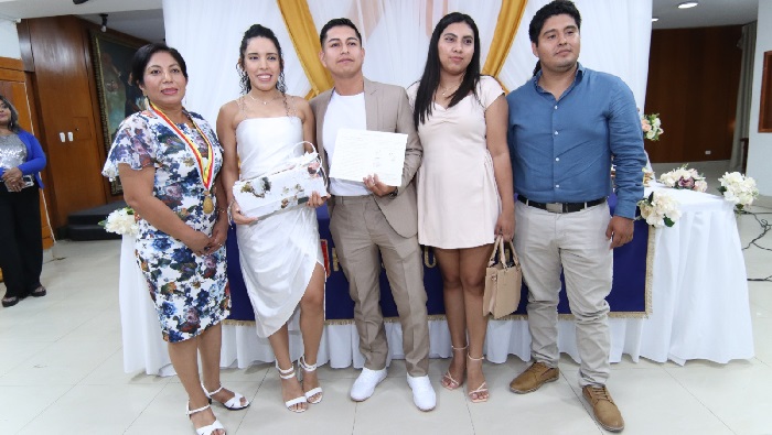 Matrimonio comunitario civil 2024