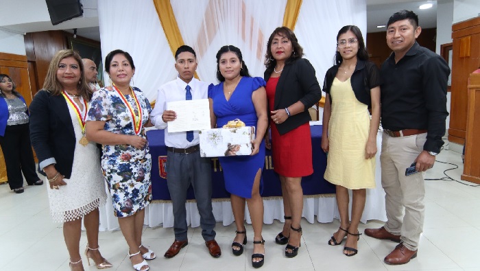 Pareja más joven