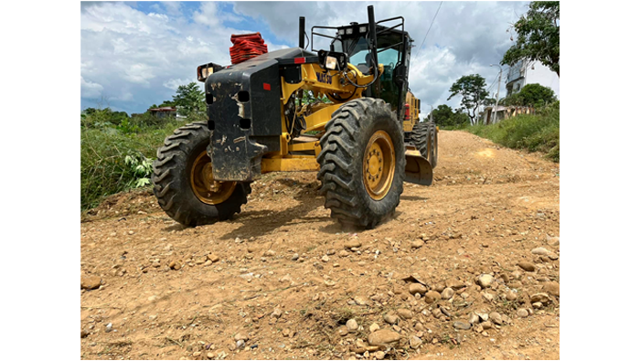 Mejoramiento de vΓas en el sector Brisas del Shilcayo, parte alta de Tarapoto.