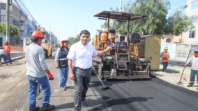 La próxima semana terminarán el asfaltado de av. Costa Rica