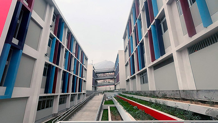 Escuela Bicentenario Manuel Gonzáles Prada en Ate es la número 23 en ser entregada a su comunidad educativa
