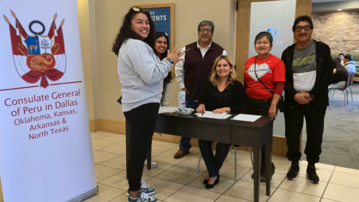 Consulado General del Perú en Dallas acerca sus servicios consulares a los connacionales en Oklahoma y Arkansas