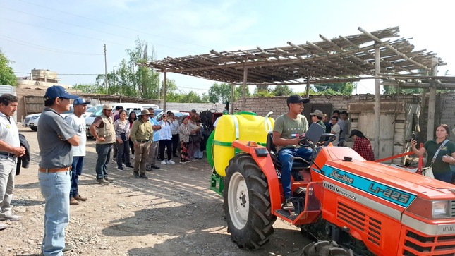 MPH realiza capacitación y exhibición de maquinaria agrícola en la ex Hacienda Esquivel 