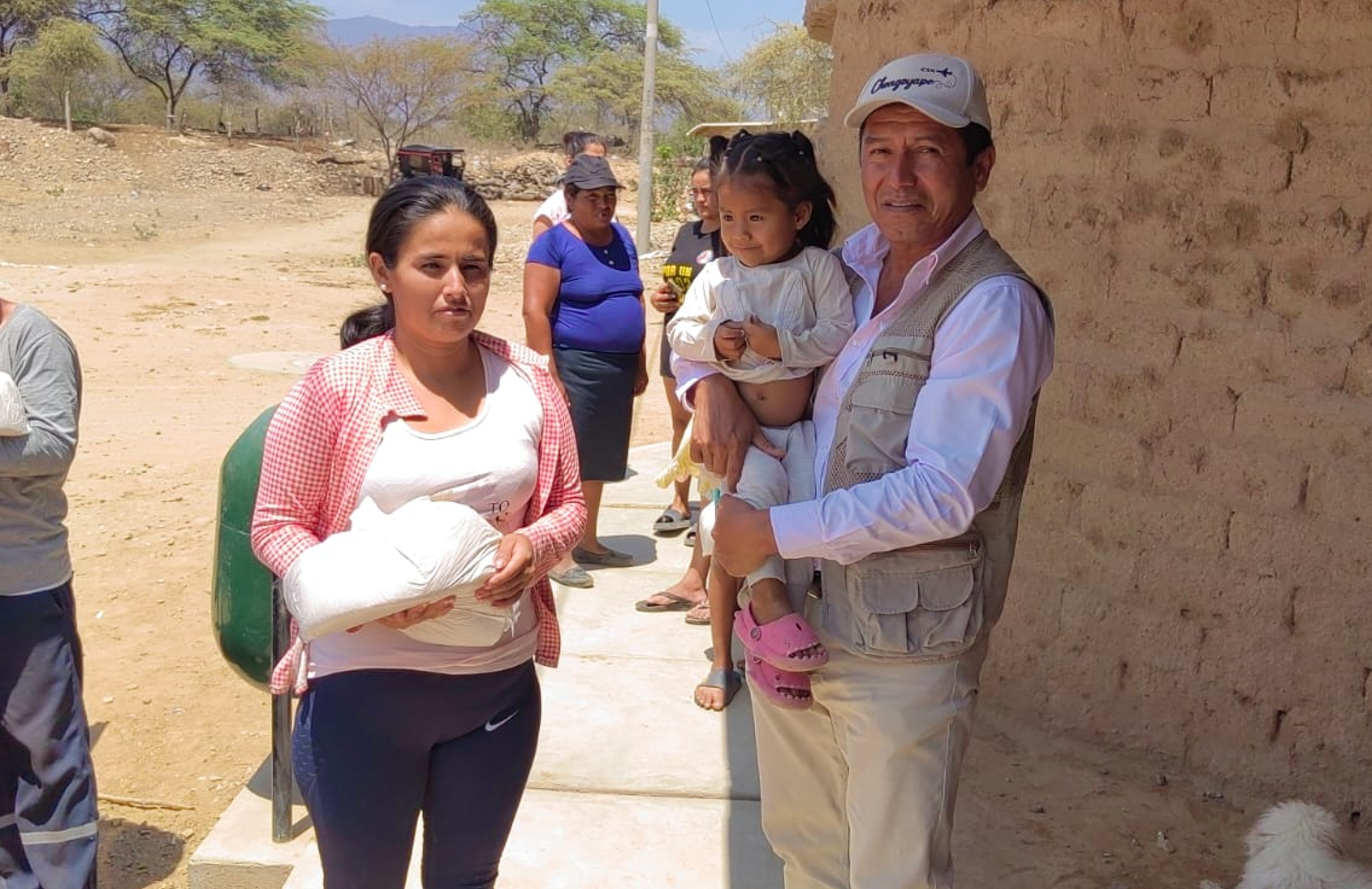 Archivo JPG de la donación de arroz en caseríos.