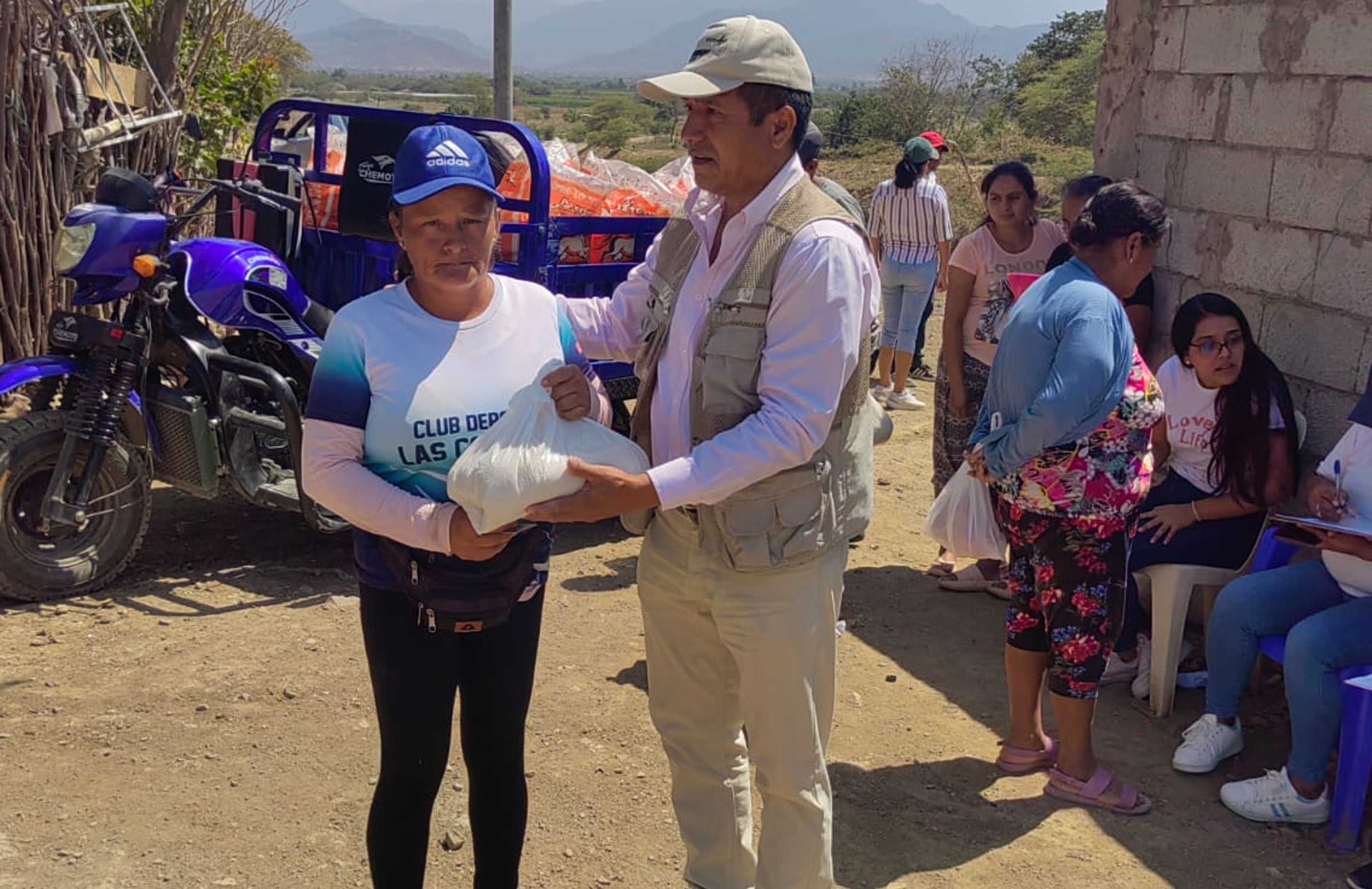 Archivo JPG de la donación de arroz en caseríos.
