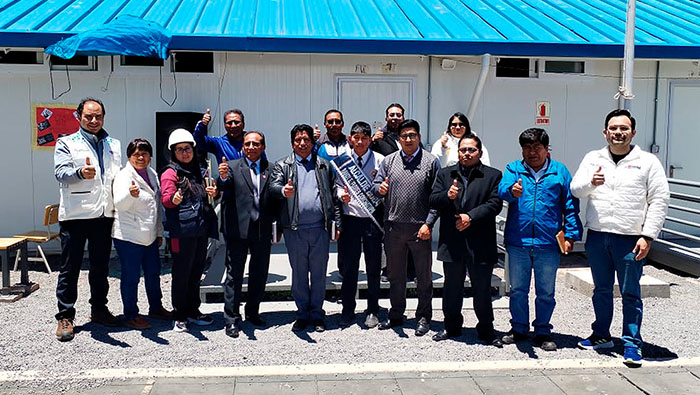 En Desaguadero nos reunimos con la comunidad educativa de la Escuela Bicentenario Tawantinsuyo