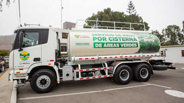 Rehabilitación de 9,000 metros de áreas verdes y adquisición de maquinaria