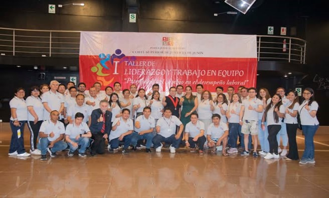 Responsables administrativos de la corte de Junín participaron en taller de Liderazgo y Trabajo en Equipo