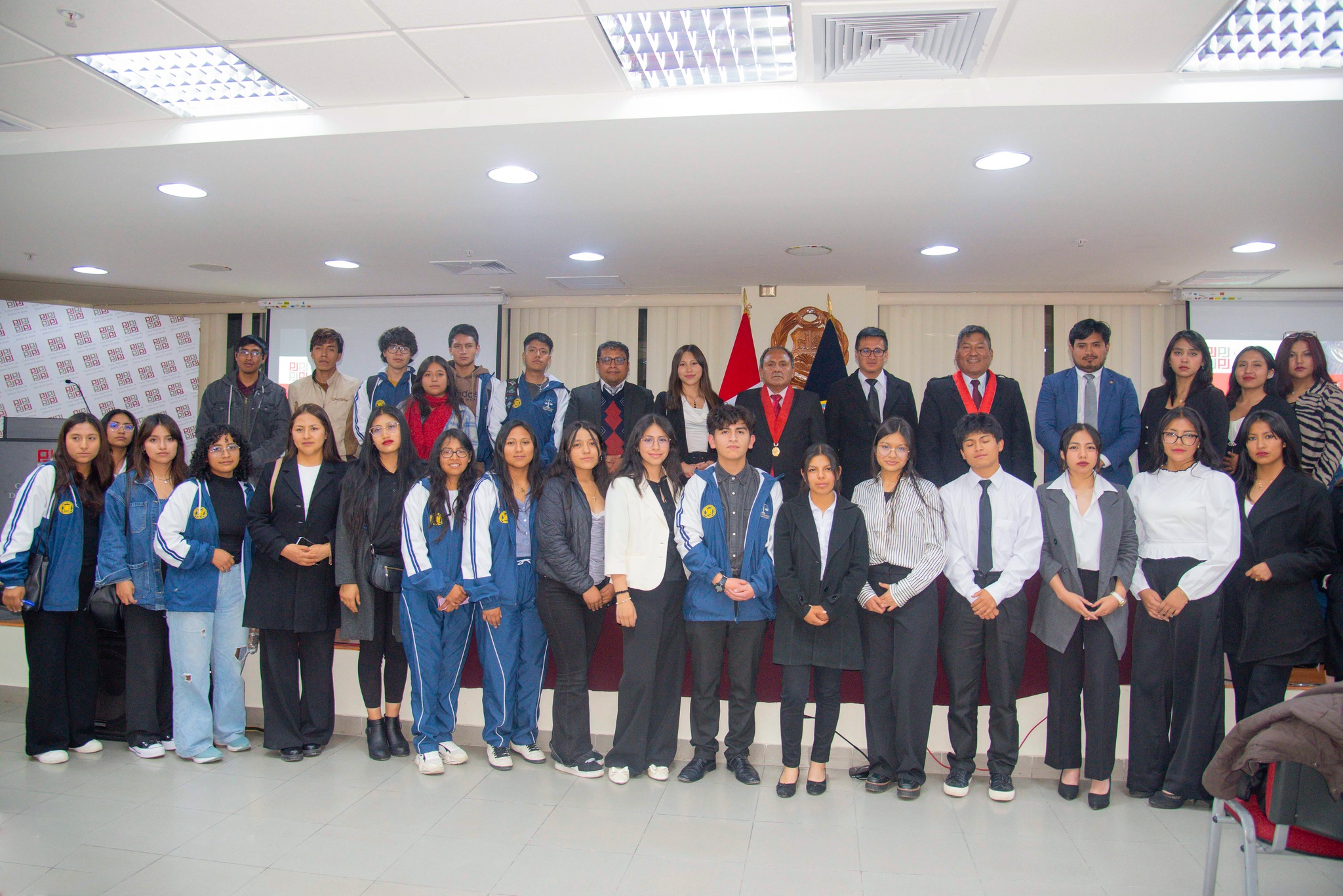 II Encuentro entre jueces, fiscales, abogados y profesores de derecho