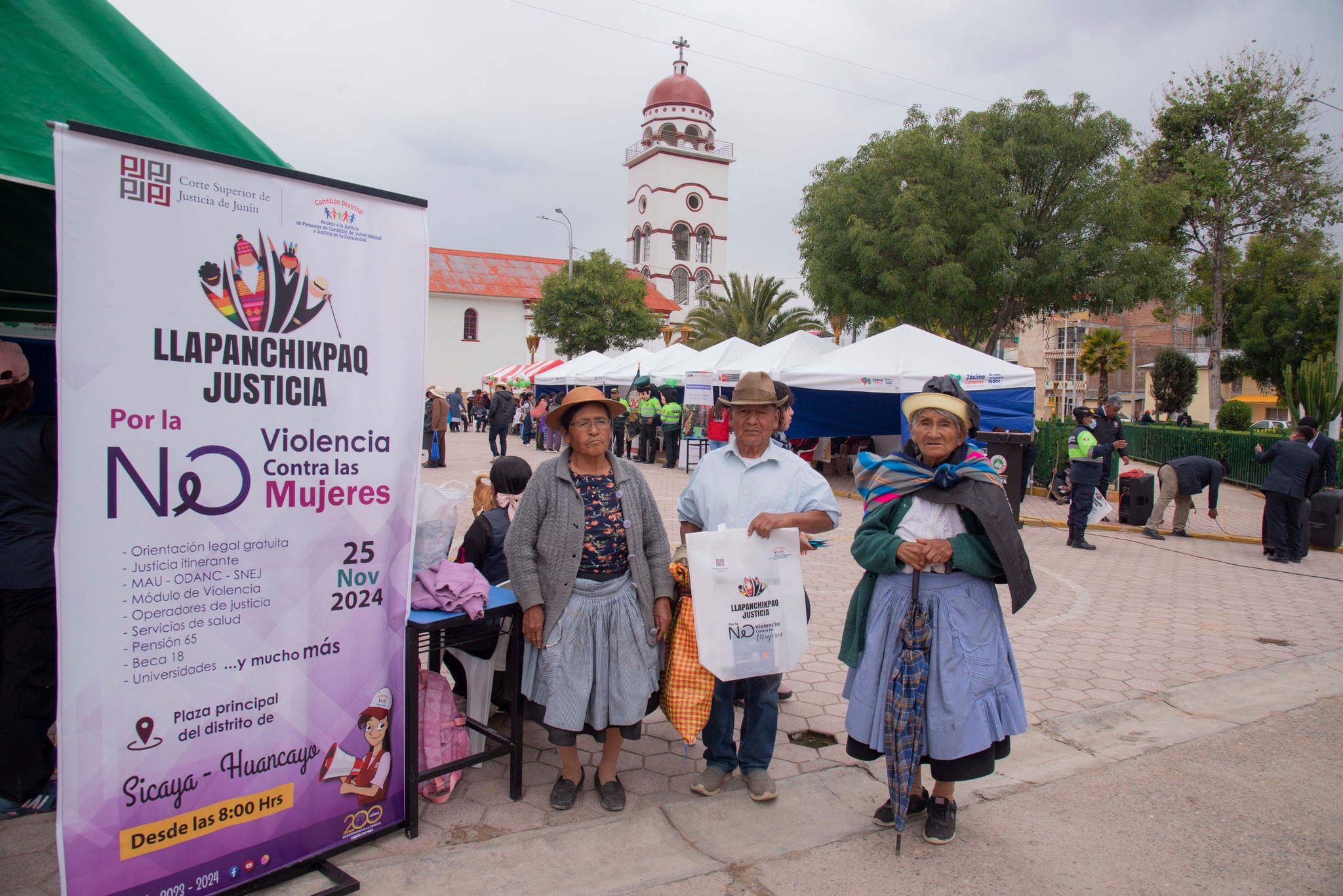 Corte de Junín desarrolló feria Llapanchikpaq Justicia en Sicaya