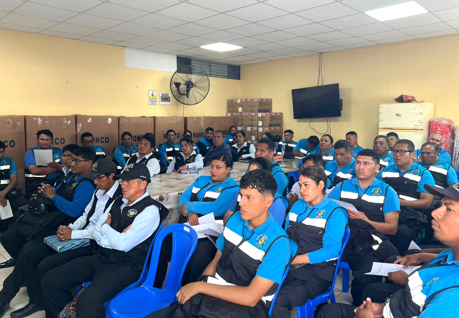 Personal de fiscalizaci贸n y control reciben capacitaci贸n en seguridad y salud en el trabajo