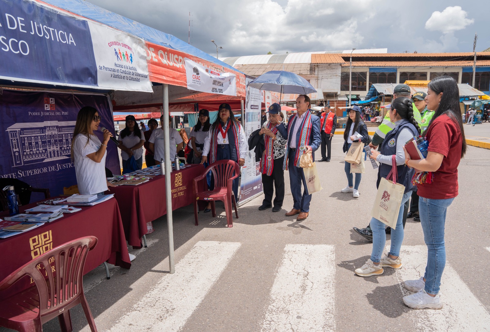 Corte de Cusco participó en Feria de Buenas Prácticas y Lucha contra la Corrupción en Urcos