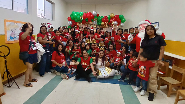 Programa social de ludoteca de  A.H. MIRAMAR realizo su chocolatada navideña 2024. 