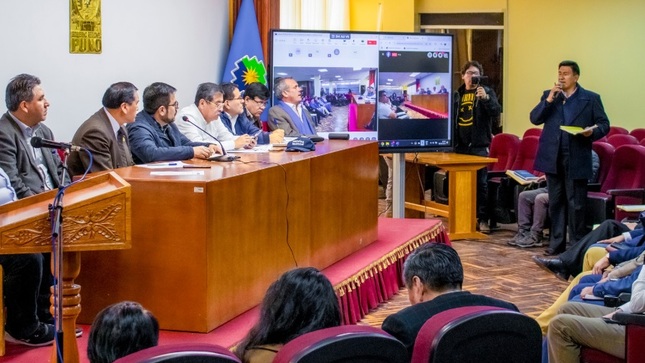 Municipalidad Provincial de Puno participa en charla sobre certificación ambiental