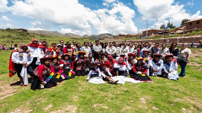 Cusqueños vuelven a transitar por el camino ritual inka sección Qorikancha – Ñustapakana en Saqsaywaman