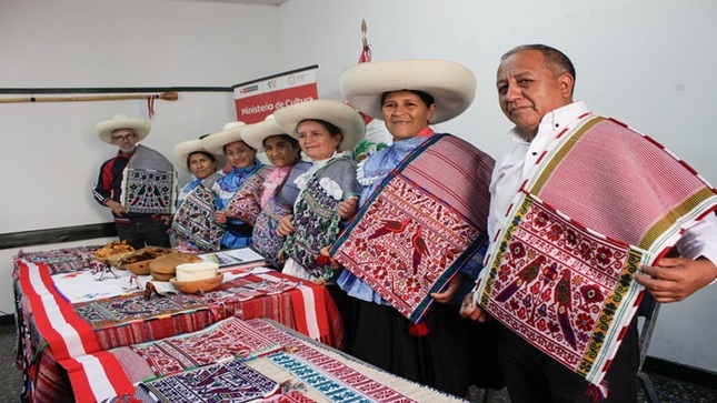 Ministerio de Cultura declara Patrimonio Cultural a los Conocimientos, técnicas y prácticas asociadas a la elaboración de la alforja