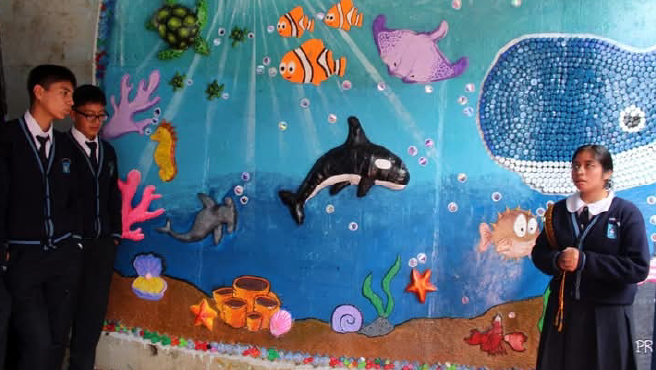 Estudiantes de la I.E. Parroquial Santa Ana crean conciencia ambiental a través del arte reciclado