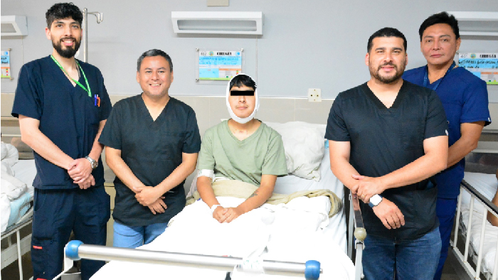 Proeza médica, reconstruyen mandíbula a paciente por impacto de bala perdida