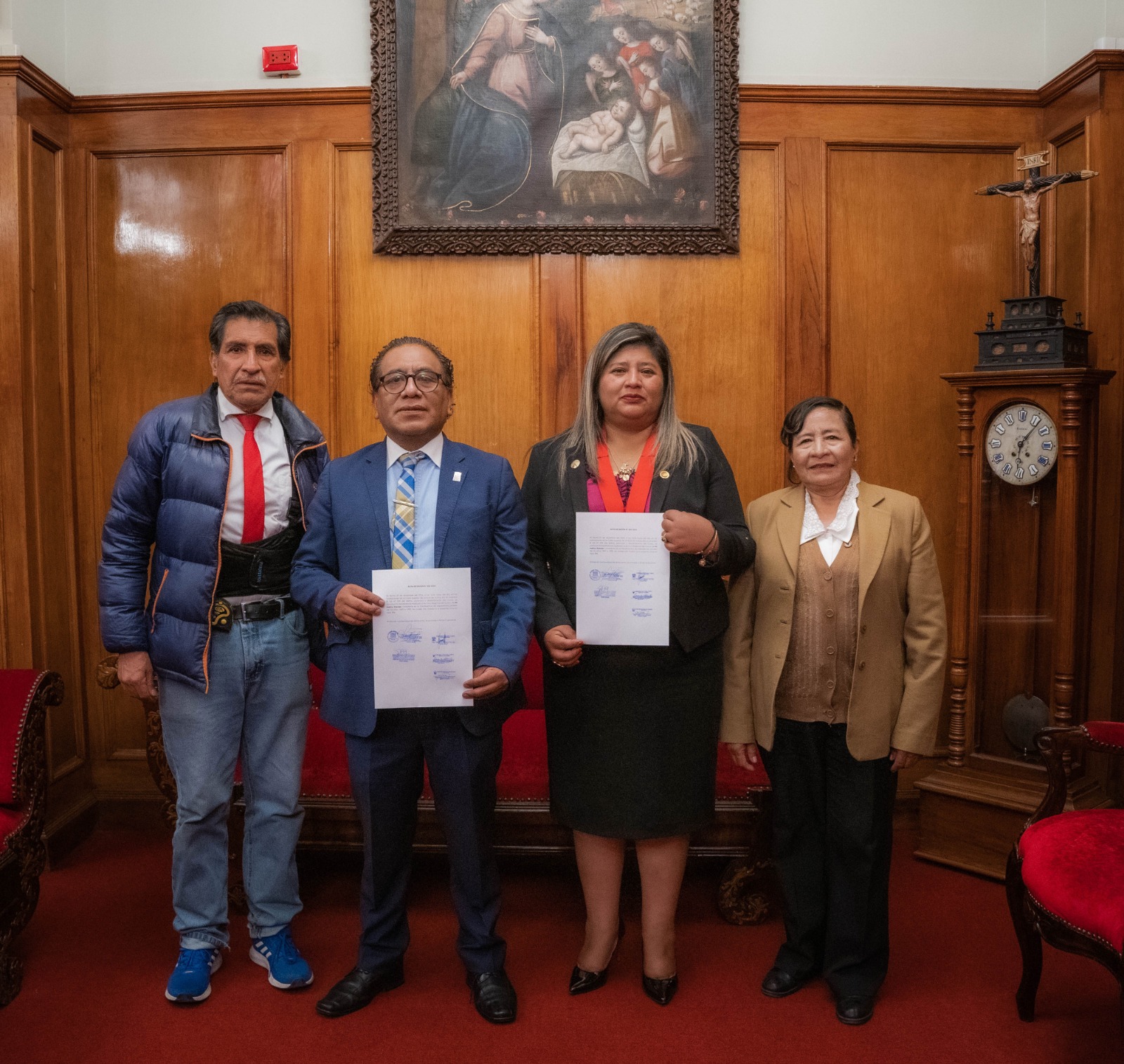 Corte de Cusco transfirió 40 metros lineales de expedientes históricos al Archivo Regional del Cusco