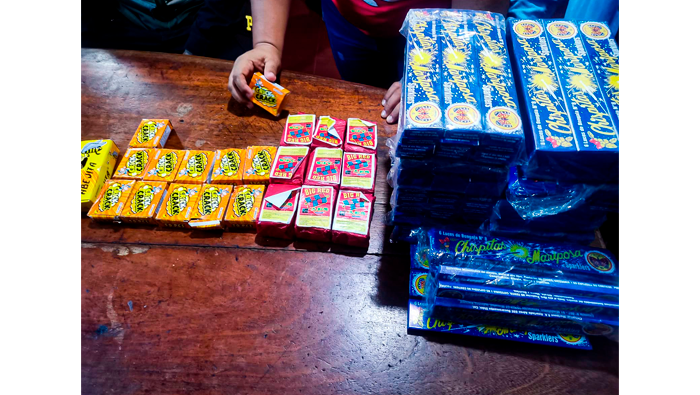 Operativo contra venta ilegal de productos pirotΓ©cnicos.