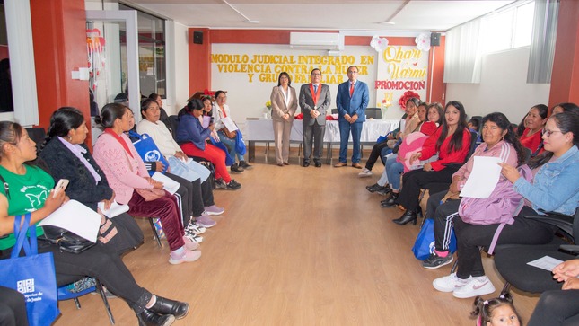Corte de Junín clausuró actividades de programas: Qhari Warmi y Progresa 