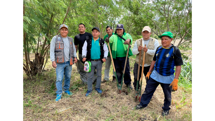 Jornada de arborizaciรณn en la faja marginal del rรญo Cumbaza.