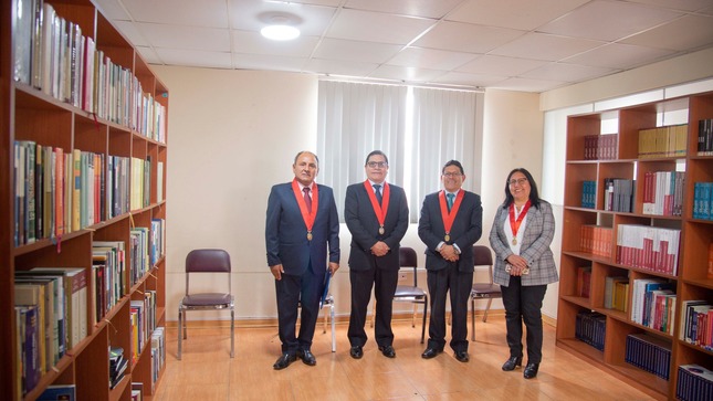 Presidente de la Corte inauguró biblioteca judicial