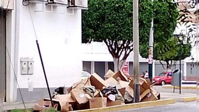 Residuos vertidos en la calle