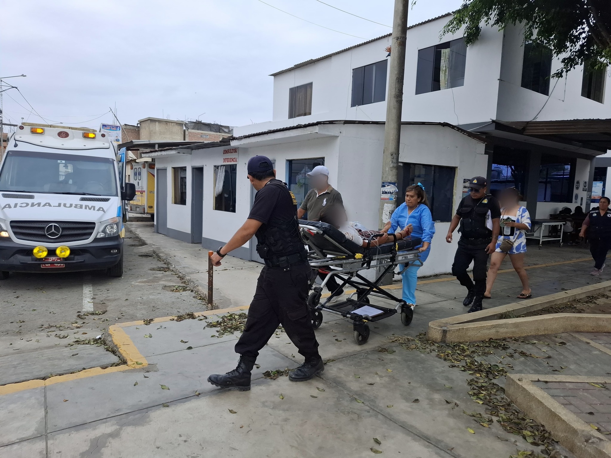 Menor de edad fue derivada de emergencia al hospital "Eleazar Guzmán Barrón" de la ciudad de Nuevo Chimbote