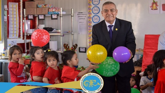 Se llevó a cabo una emotiva actividad denominada “Navidad, Tiempo de Dar, Tiempo de Compartir”, destinada a los niños de la Institución Educativa “Estrellitas del Saber” del sector de Agua Dulce.