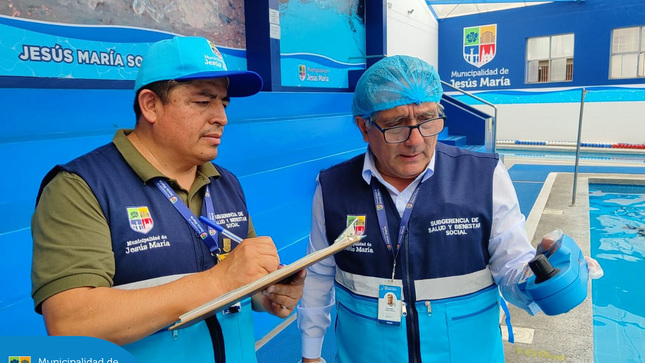 Estamos listos para sumergirnos en una nueva temporada llena de diversión y aprendizaje. 🏅 Nuestra Piscina Municipal ha pasado por una minuciosa inspección para garantizar que cumple con los más altos estándares de salubridad. ✅
Porque tu bienestar y el de tu familia es nuestra prioridad, ¡nos preparamos con todo para recibirte en un espacio renovado y seguro! 💙
👉 ¡Te esperamos! Ven y disfruta de nuestras instalaciones.