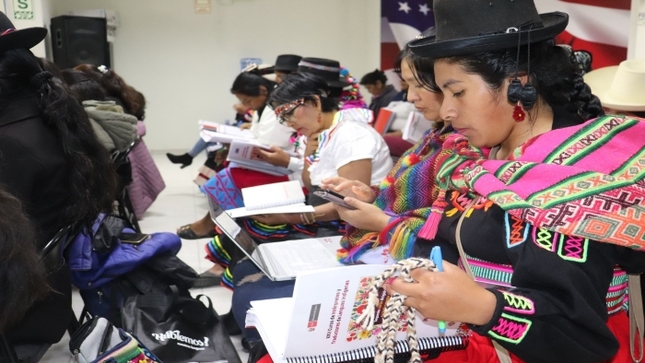 Ministerio de Cultura fortalece el Registro Nacional de Intérpretes y Traductores de Lenguas Indígenas (ReNITLI)
