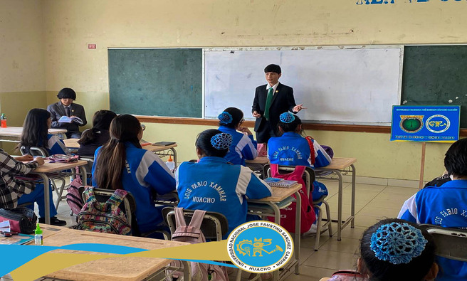 Estudiantes de Facultad de Derecho y Ciencias Políticas realizaron una charla informativa sobre conductas infractoras de la Ley Penal.
