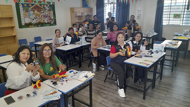 Acompañamiento Pedagógico: GRELL brinda taller de soporte formativo a voluntarios